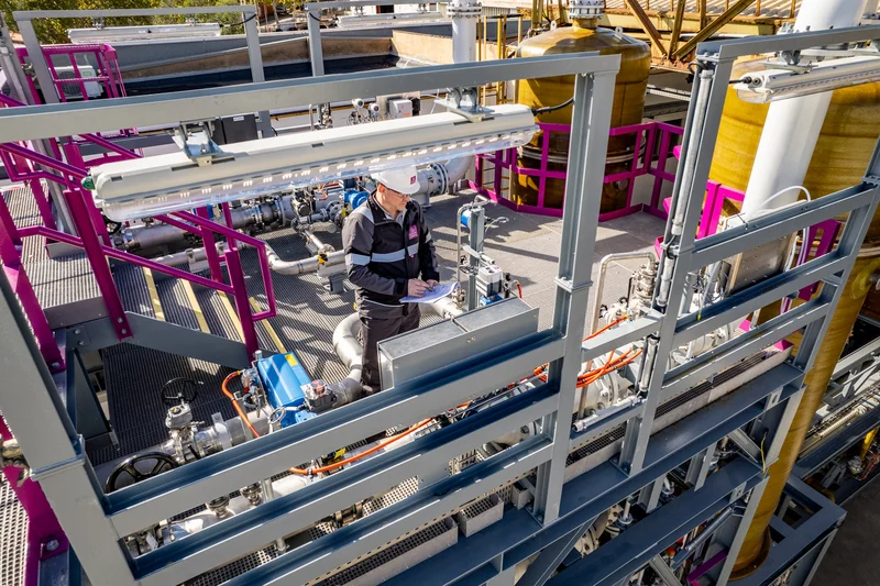 Service employee is checking alkaline water electrolysis unit scalum by thyssenkrupp nucera